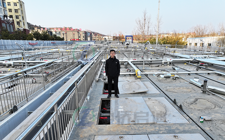 10000方一體化污水處理設備安裝現場1